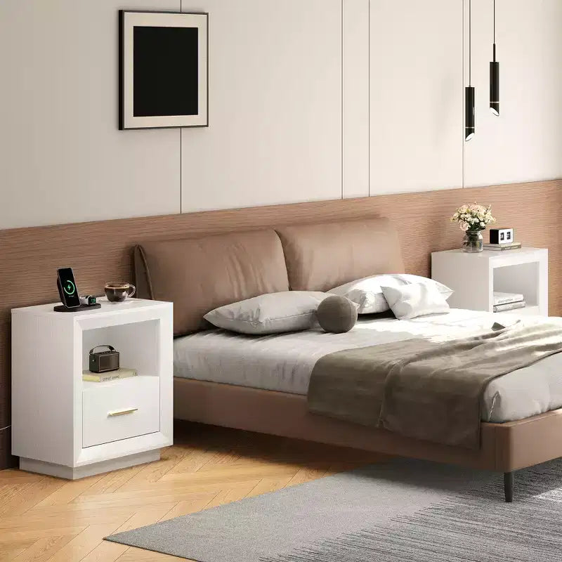 Heynemo Nightstand with Charging Station: Bedside Table with Spacious Drawer, 2 Outlets USB Type-C, Drawer Storage Cabinet for Bedroom Dorm