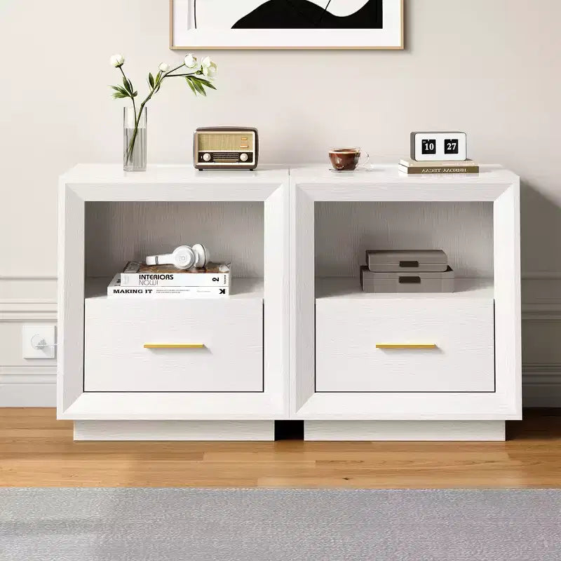 Heynemo Nightstand with Charging Station: Bedside Table with Spacious Drawer, 2 Outlets USB Type-C, Drawer Storage Cabinet for Bedroom Dorm